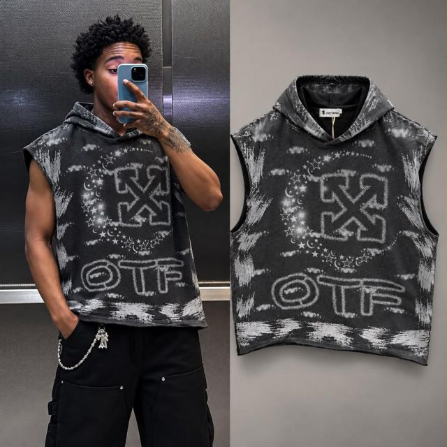 Hooded Sleeveless Graphic Top
