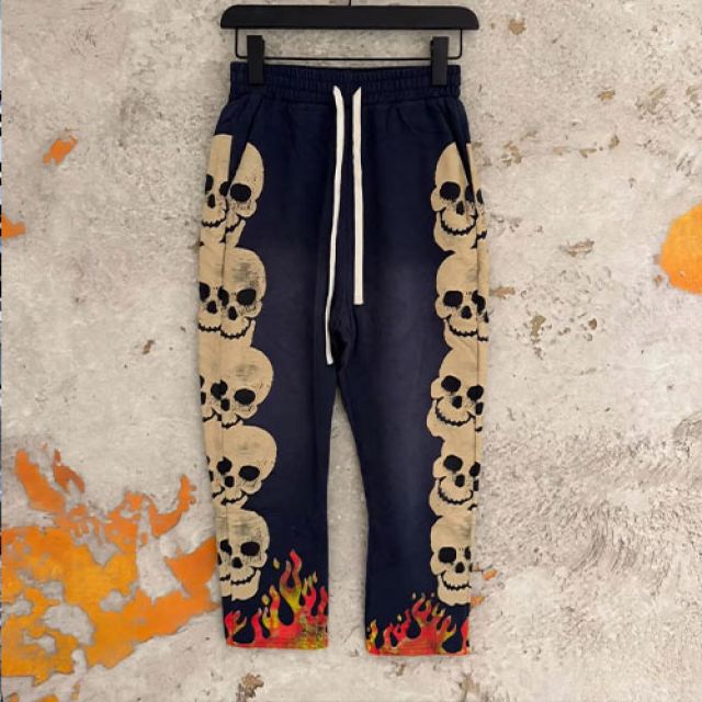 Skull Print Flame Graphic Cargo Pants