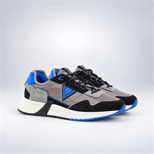 Sports Shoes